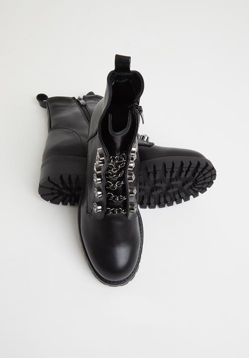 SISSY BOY - Chain fever grunge boot - black