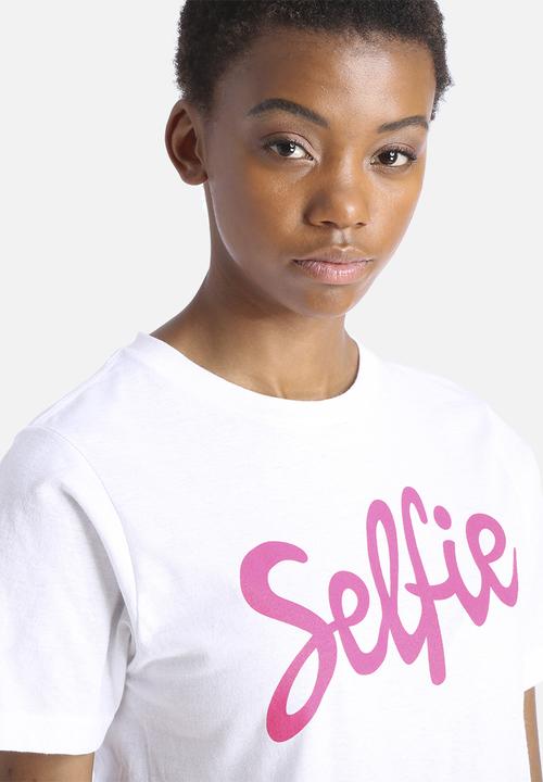 Reason - Selfie Tee