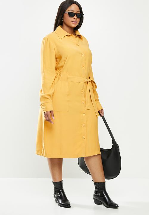 Me&B - Plus trench dress - mustard