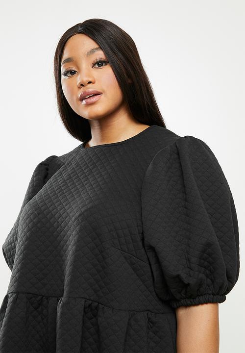 Me&B - Plus tiered quilted knit dress - black