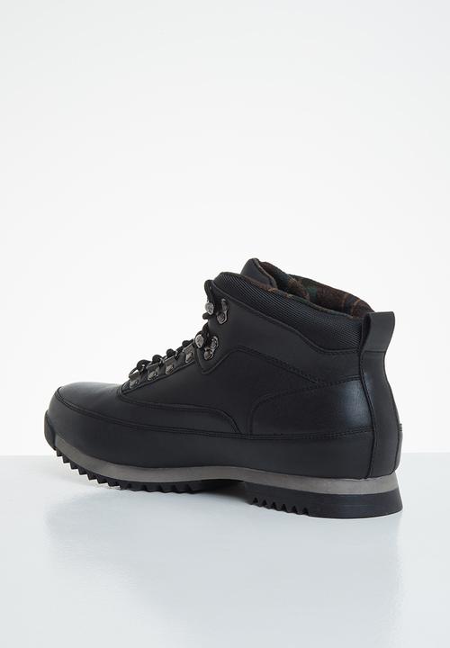 UrbanArt - Crocco 22 nub - black