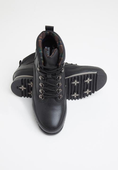 UrbanArt - Crocco 22 nub - black