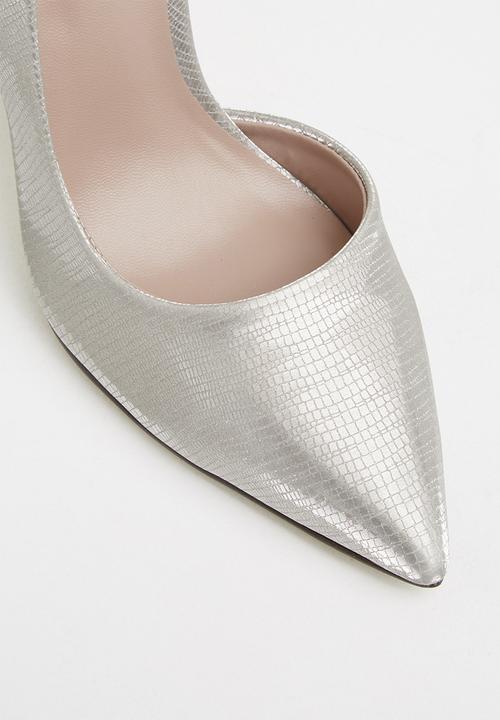Call It Spring - Devanna court - metallic