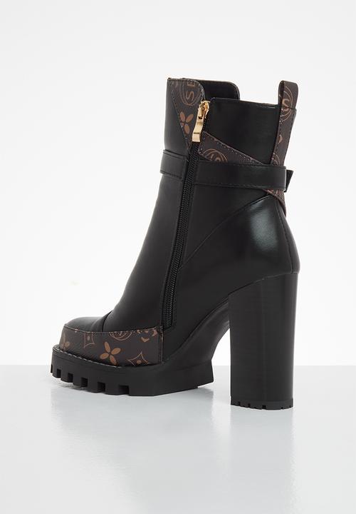 SISSY BOY - Mixed on demand chunky boot - black