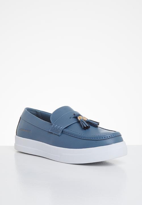 Jonathan D - J tassel - blue