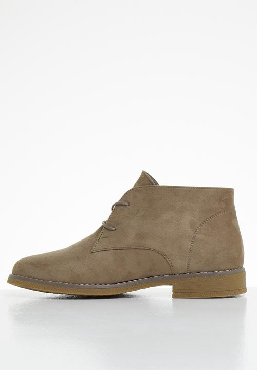 Plum - Raelyn lace up bootie - taupe