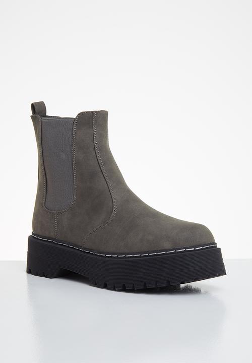 Footwork - Martiny chunky chelsea boot - grey