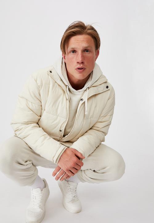 Cotton On - Essential recycled puffer - ecru