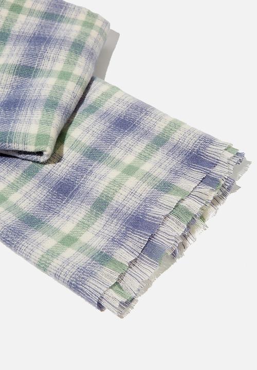 Rubi - Millie mid weight scarf - navy jamie check