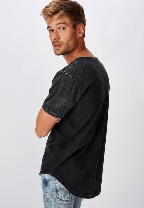 Cotton On - Longline scoop burnout t-shirt - washed black acid