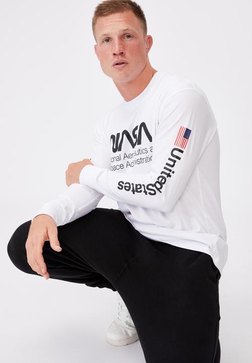 Cotton On - Tbar collab long sleeve t-shirt - white