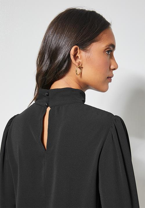 Superbalist - Funnel neck shell - black