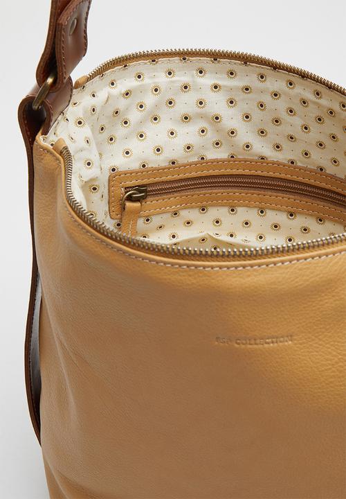 FSP Collection - Hoop slouch bag caramel leather - neutral