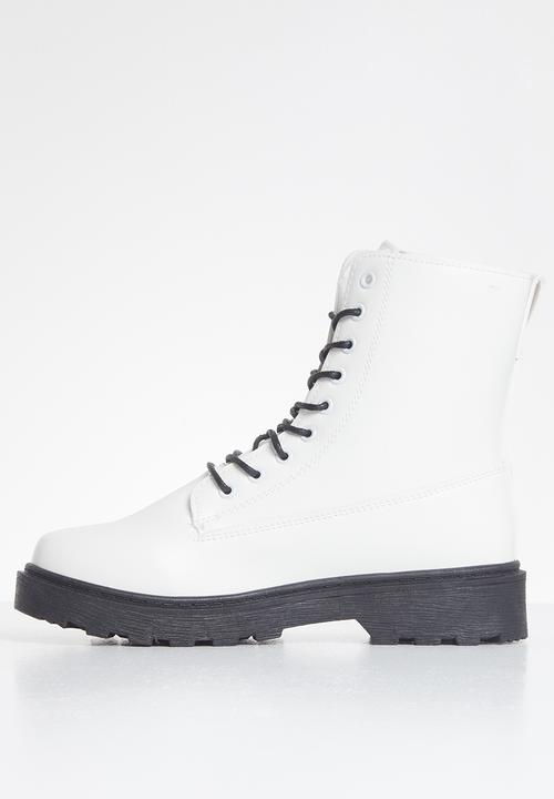 Superbalist - Letta lace-up boot - white