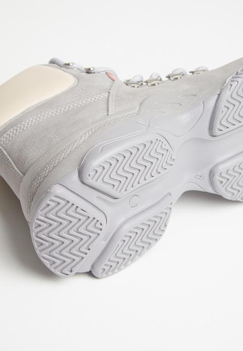 Plum - Kinsley hiking boot - grey