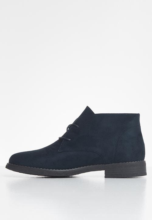 Plum - Raelyn lace up bootie - navy 