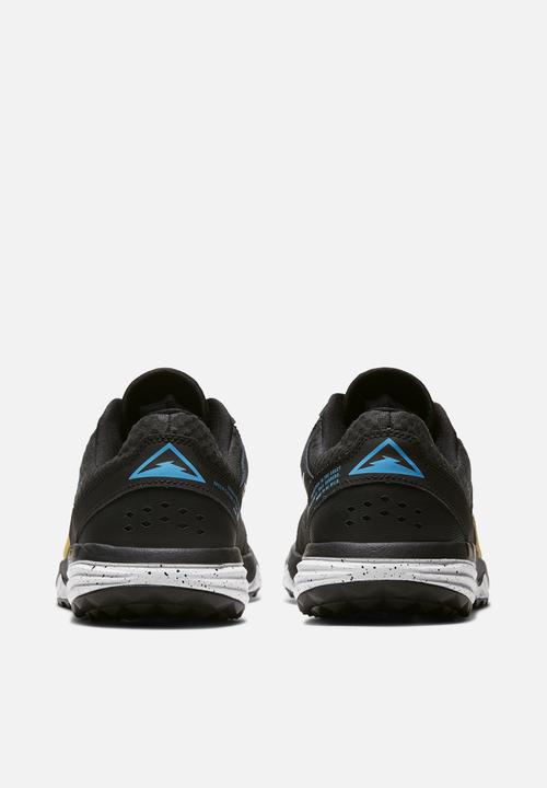 Nike - Juniper trail - off noir/dark sulfur-black-pure platinum