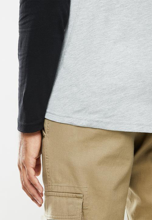 Hi-Tec - Retro long sleeve - grey & black