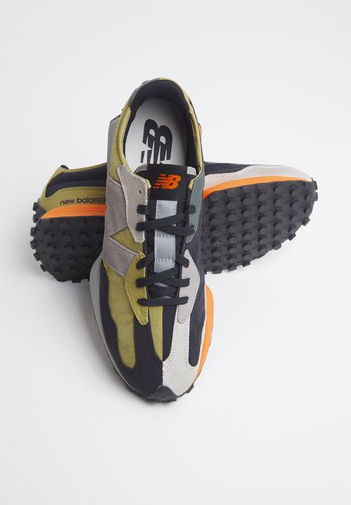 New Balance  - 327 - byzantine gold