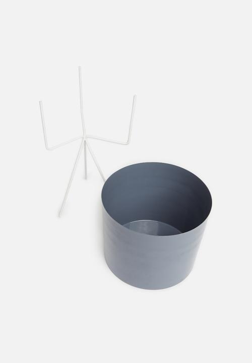 H&S - Planter on stand - dark grey