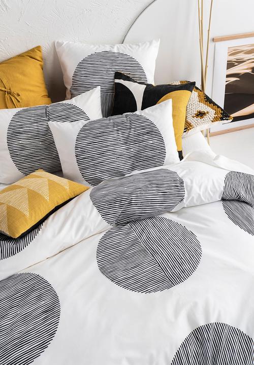 Linen House - Pani duvet cover set - black