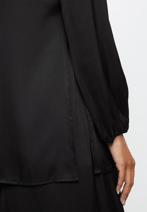MILLA - Satin tunic with slits - black 