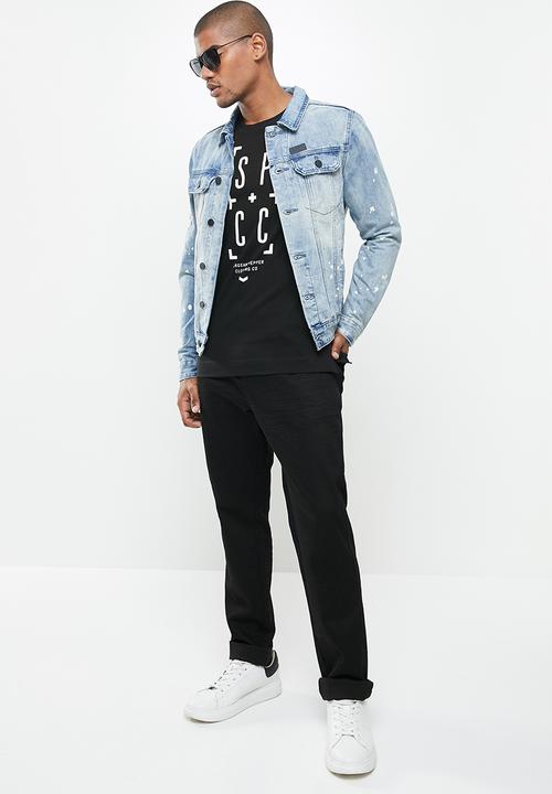 S.P.C.C - Heron side slit straight hem tee - black