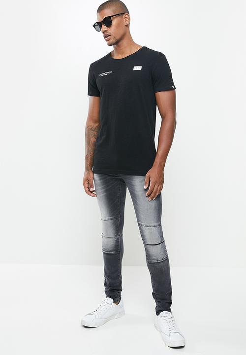 S.P.C.C - Beam straight hem tee - black