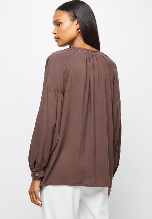 edit - Longline balloon sleeve blouse - brown