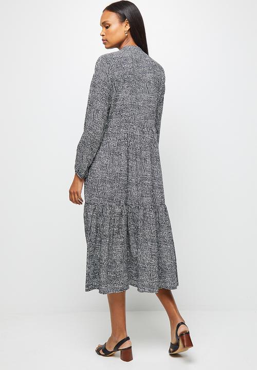 edit - Long sleeve mandarin collar tiered midi- black mono animal