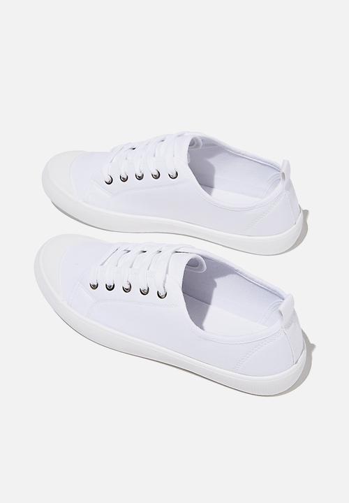 Cotton On - Demi lace up plimsoll - white