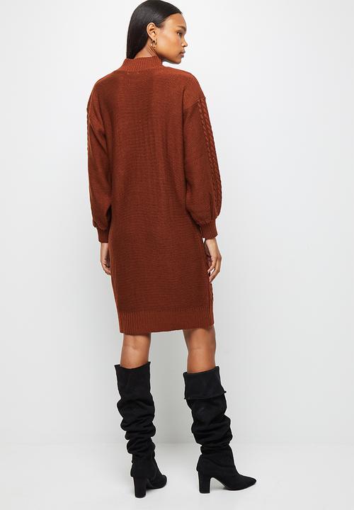 edit - Cable stitch balloon sleeve tunic - rust