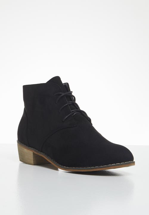 Madison® - Lucrecia chukka boot - black