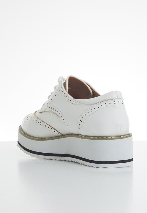 Madison® - Faith flatform brogue - white