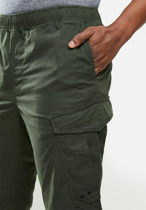 Superdry. - Worldwide cargo pant - olive 