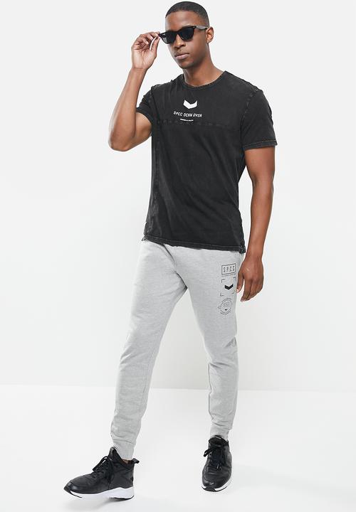 S.P.C.C - Chaney straight hem tee - black