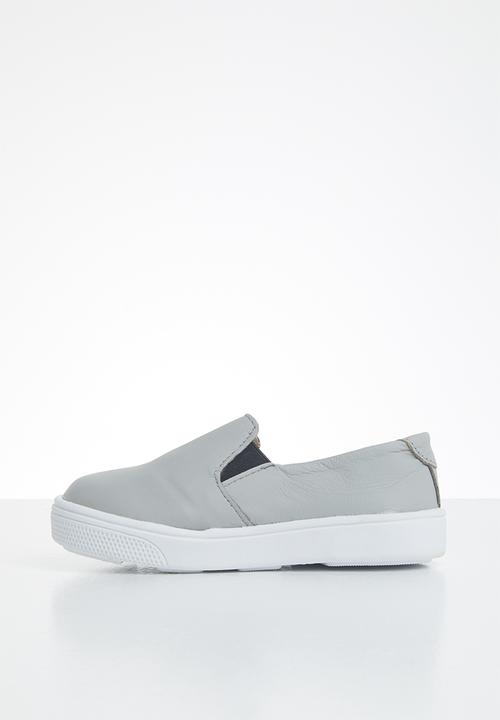 shooshoos - Albany - grey