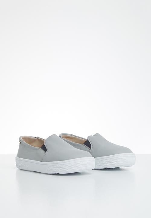 shooshoos - Albany - grey