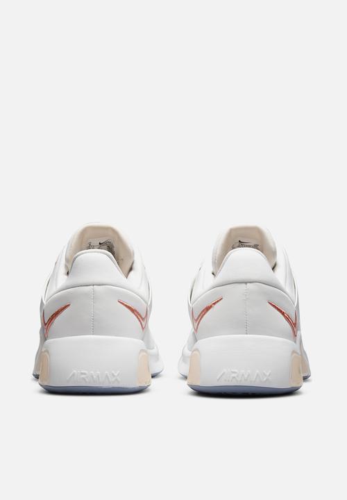 Nike - Air max bella tr 4 - summit white/crimson bliss-orange pearl