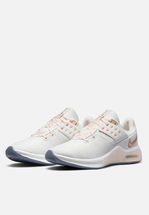 Nike - Air max bella tr 4 - summit white/crimson bliss-orange pearl