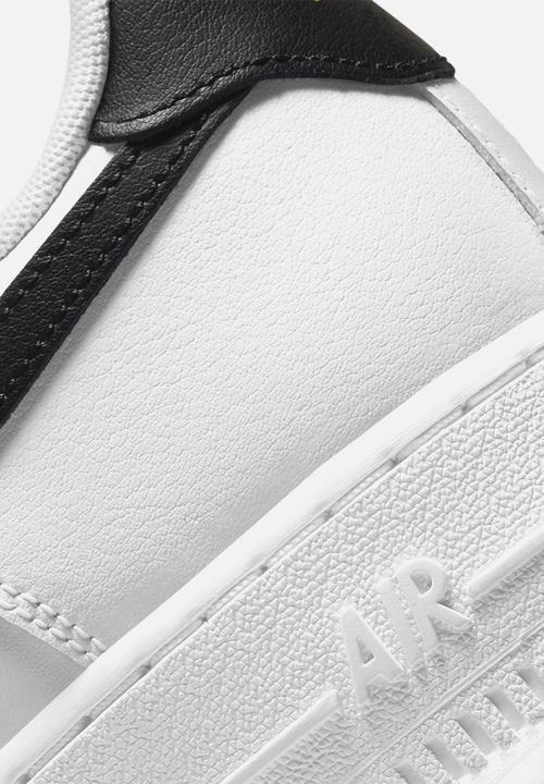Nike - Air Force 1 '07 Essential - white & black 