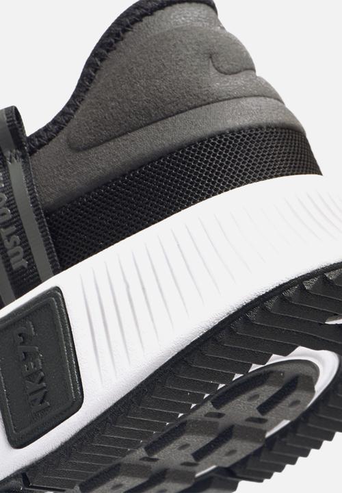 Nike - Reposto - black/white-dk smoke grey-iron grey