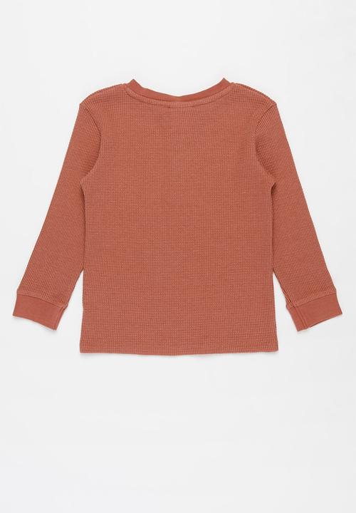 Cotton On - Owen long sleeve waffle tee - chutney