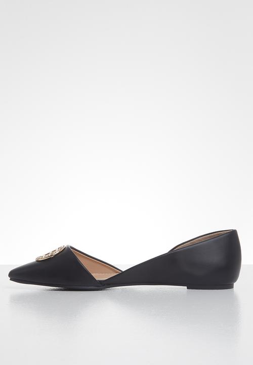 SISSY BOY - All flat remains pump - black