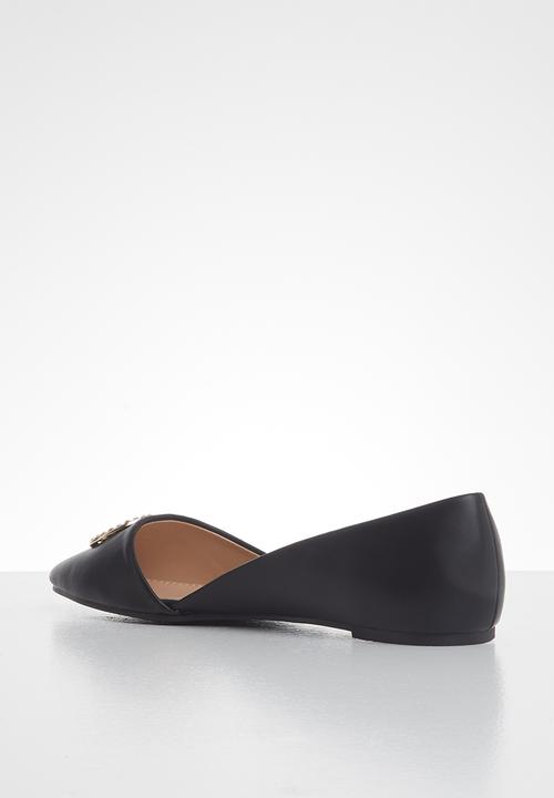 SISSY BOY - All flat remains pump - black