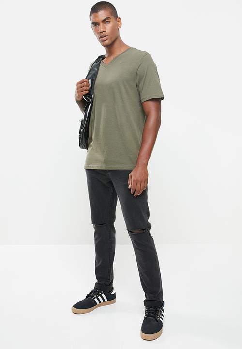 Cotton On - Essential v-neck short sleeve tee - military