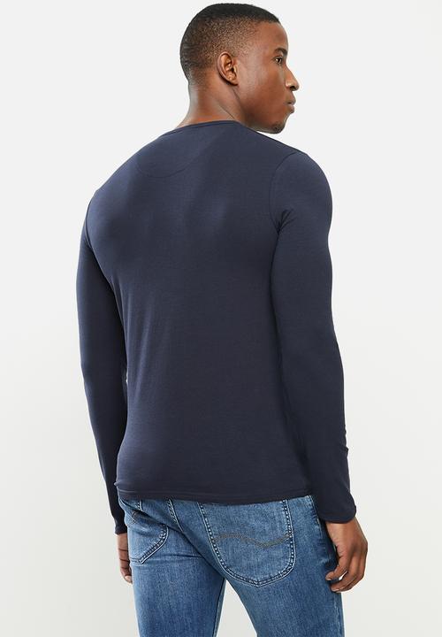 SOVIET - Dawn long sleeve v-neck tee - navy