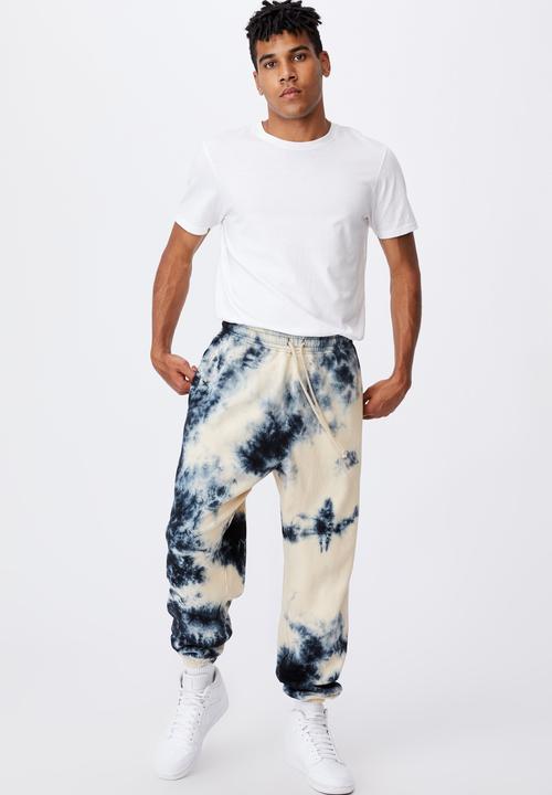 Factorie - Relaxed tie dye trackpant - bleached inferno tie dye