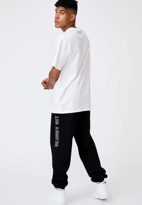 Factorie - Relaxed graphic trackpant - black