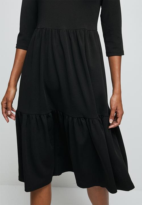 edit - 3/4 sleeve tiered knit midi - black